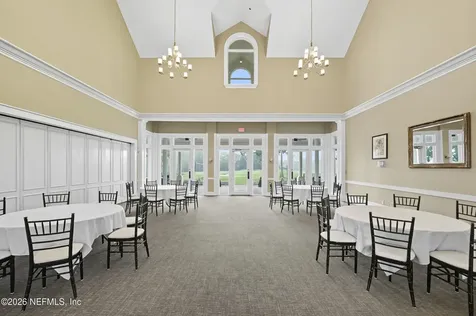 10082 Chester Lake Road E Jacksonville FL 32256
