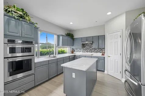 10082 Chester Lake Road E Jacksonville FL 32256
