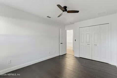 2303 Longmont Lane E Jacksonville FL 32246