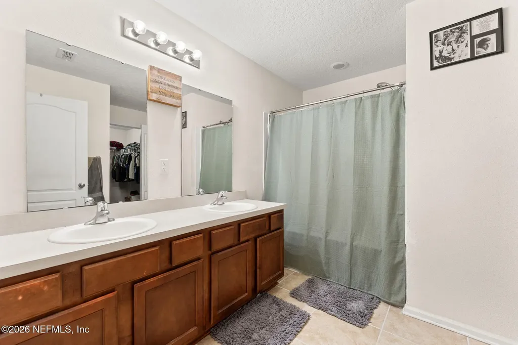45013 Amhurst Oaks Drive Callahan FL 32011