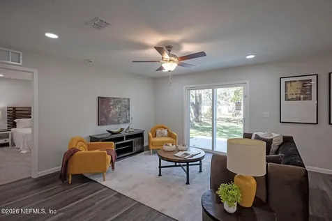 1295 Jewelstone Lane Jacksonville FL 32221