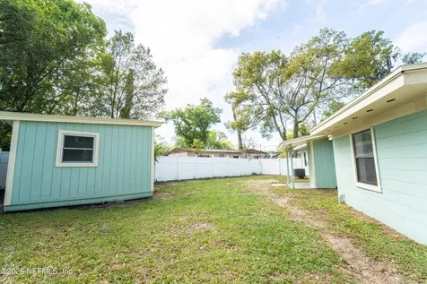 5308 N River Road Jacksonville FL 32211