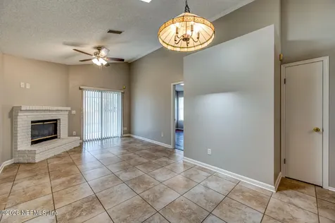 560 Staffordshire Drive Jacksonville FL 32225