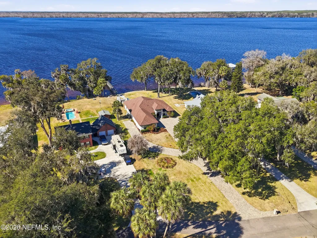 312 Moonstone Drive East Palatka FL 32131