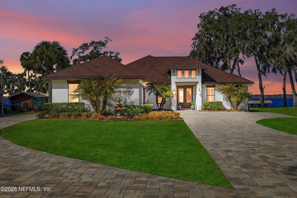 312 Moonstone Drive East Palatka FL 32131