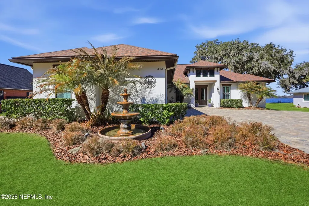 312 Moonstone Drive East Palatka FL 32131