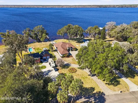 312 Moonstone Drive East Palatka FL 32131