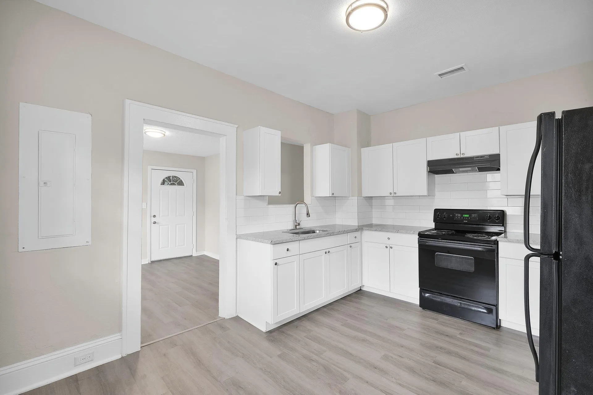 6418 Sapphire Drive Jacksonville FL 32208