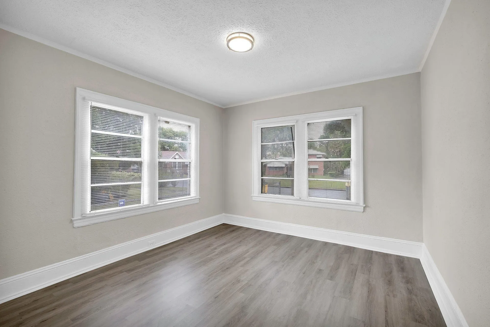 6418 Sapphire Drive Jacksonville FL 32208