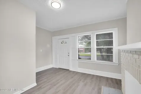 6418 Sapphire Drive Jacksonville FL 32208