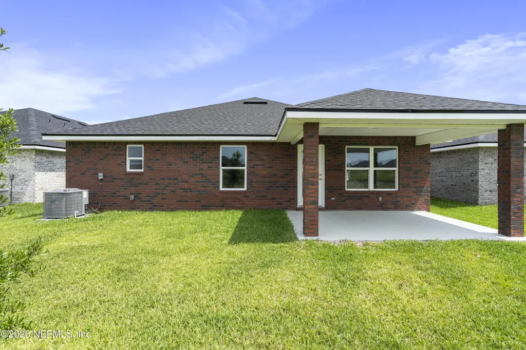 8327 Helmsley Boulevard Jacksonville FL 32219