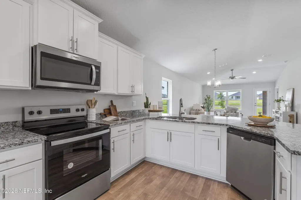 8327 Helmsley Boulevard Jacksonville FL 32219