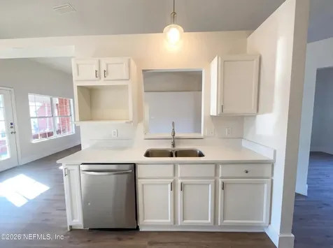 978 Tammy Cove Lane Jacksonville FL 32218