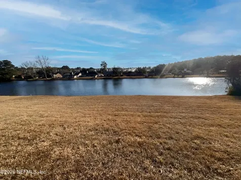978 Tammy Cove Lane Jacksonville FL 32218