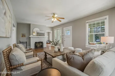 2045 Myra Street Jacksonville FL 32204