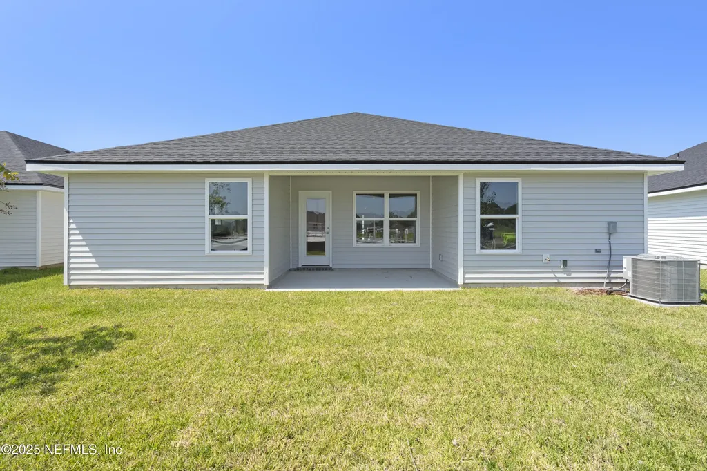 8321 Helmsley Boulevard Jacksonville FL 32219