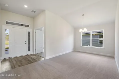 8321 Helmsley Boulevard Jacksonville FL 32219