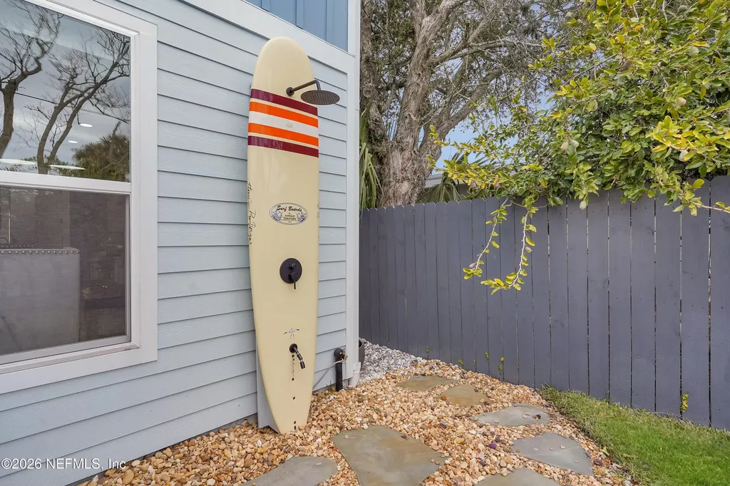 636 8th Avenue N Jacksonville Beach FL 32250