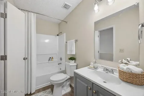10986 Traci Lynn Drive Jacksonville FL 32218