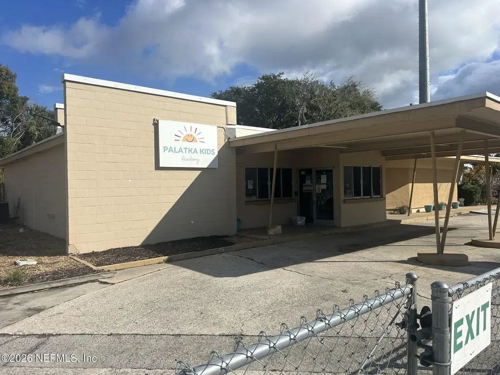 1210 Street Johns Avenue Palatka FL 32177