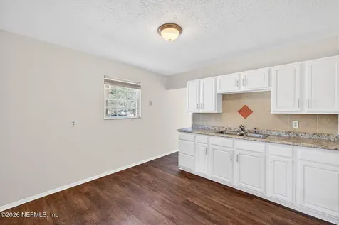 7014 Christopher Robin Drive Jacksonville FL 32210