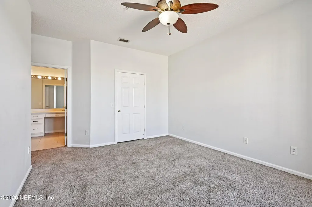 7801 Point Meadows Drive Jacksonville FL 32256