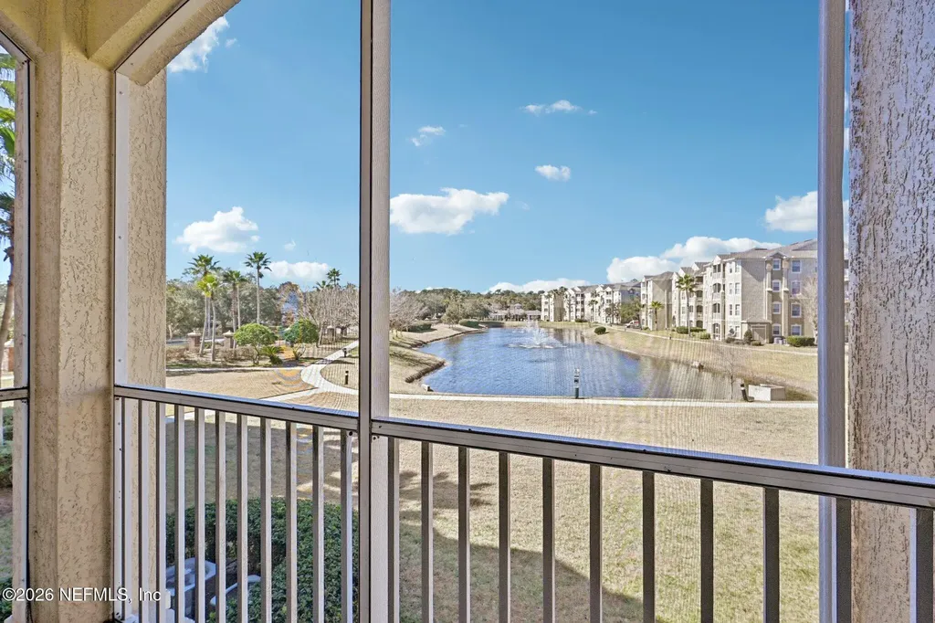 7801 Point Meadows Drive Jacksonville FL 32256