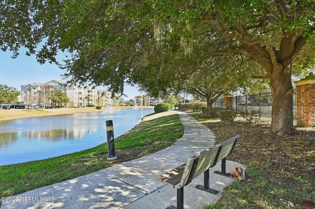 7801 Point Meadows Drive Jacksonville FL 32256