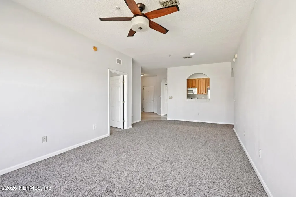 7801 Point Meadows Drive Jacksonville FL 32256