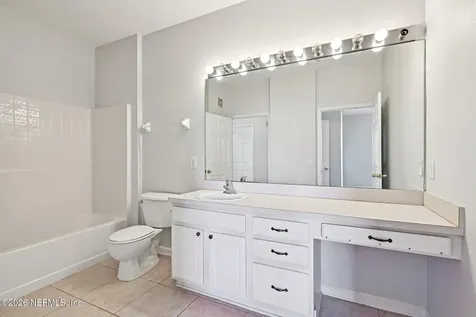 7801 Point Meadows Drive Jacksonville FL 32256