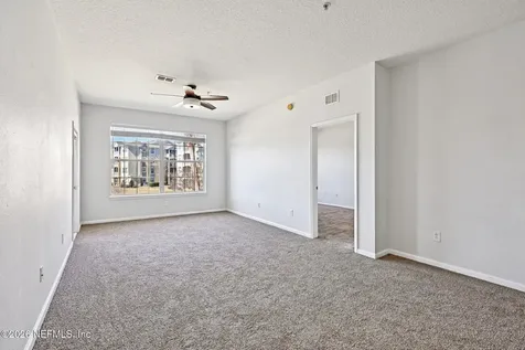 7801 Point Meadows Drive Jacksonville FL 32256