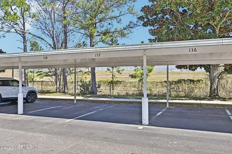 7801 Point Meadows Drive Jacksonville FL 32256