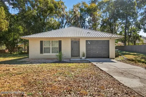 411 Pearl Street Green Cove Springs FL 32043