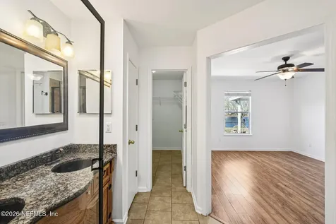 8551 Lori Ann Court Jacksonville FL 32220