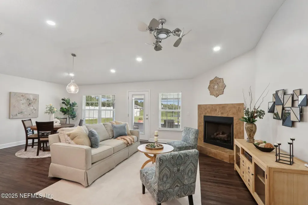 54106 Amblerwood Way Callahan FL 32011