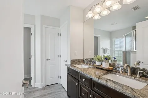 54106 Amblerwood Way Callahan FL 32011