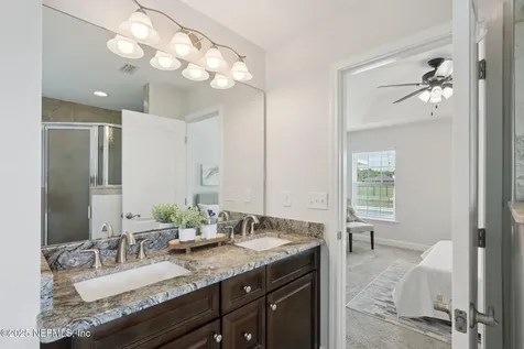 54106 Amblerwood Way Callahan FL 32011