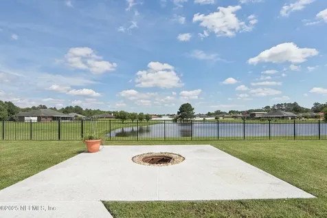 54106 Amblerwood Way Callahan FL 32011