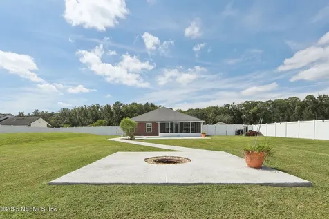 54106 Amblerwood Way Callahan FL 32011