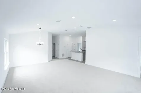 8363 Helmsley Boulevard Jacksonville FL 32219