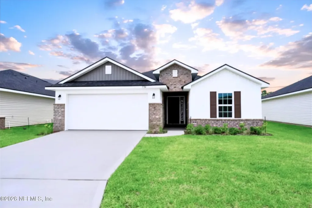 8381 Helmsley Boulevard Jacksonville FL 32219