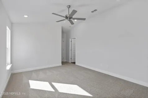 8381 Helmsley Boulevard Jacksonville FL 32219