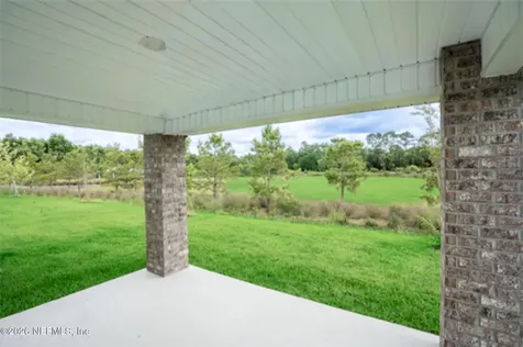 8381 Helmsley Boulevard Jacksonville FL 32219