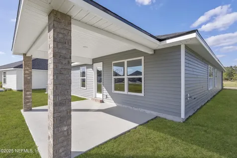 8381 Helmsley Boulevard Jacksonville FL 32219