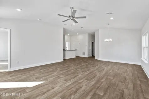 8381 Helmsley Boulevard Jacksonville FL 32219