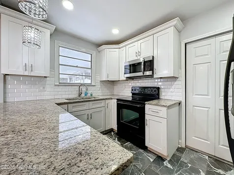 1795 Bartram Circle W Jacksonville FL 32207