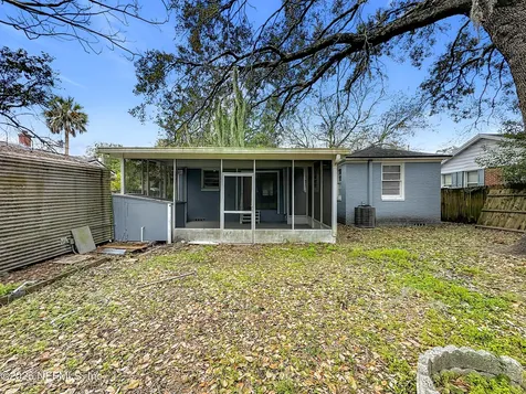 1795 Bartram Circle W Jacksonville FL 32207
