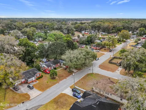 1795 Bartram Circle W Jacksonville FL 32207