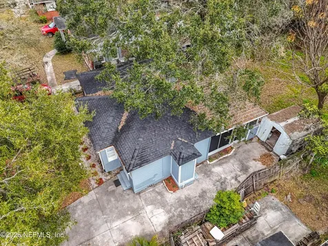 1795 Bartram Circle W Jacksonville FL 32207