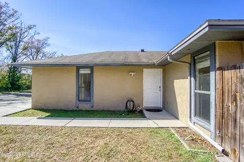 5025 Fulham Road S Jacksonville FL 32244